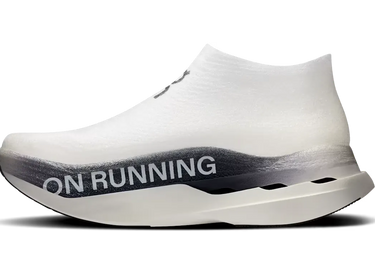 On Cloudboom Strike LightSpray "White / Black"