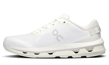 On Cloudzone 'Triple White'