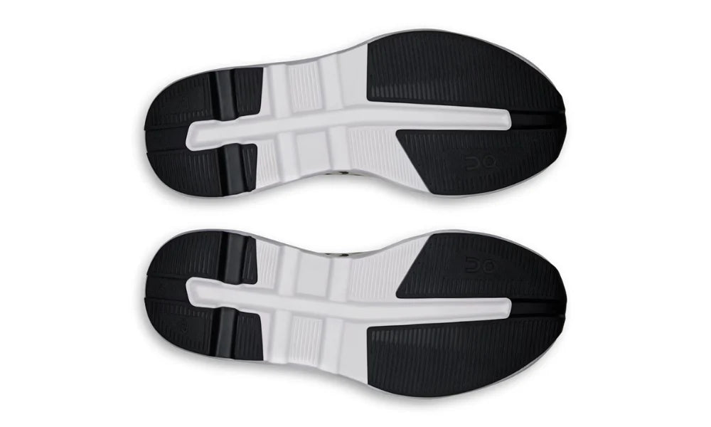 On Cloudzone 'Ice Black'