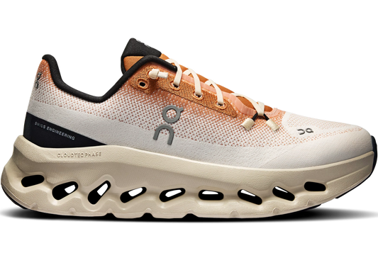 On Cloudtilt "Ivory / Almond"