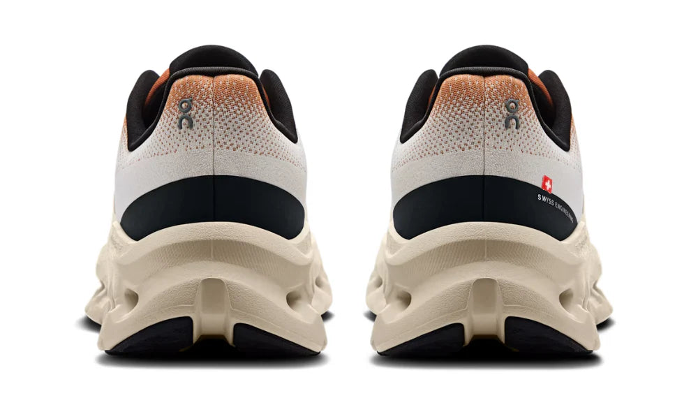 On Cloudtilt 'Ivory Almond'