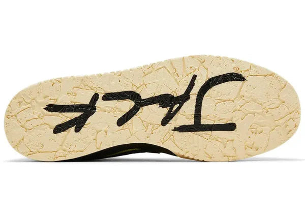 Jordan x Travis Scott Jumpman Jack TR "Muslin/Black/Bright Cactus"