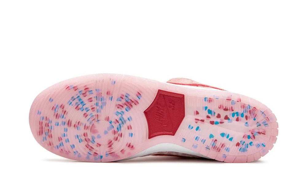 Nike SB Dunk Low Pro "Strangelove"
