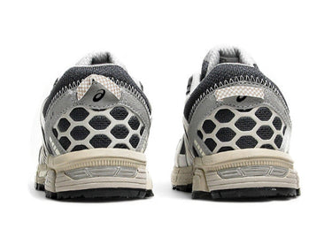 Asics Gel-Kahana 8 "Gray Black"