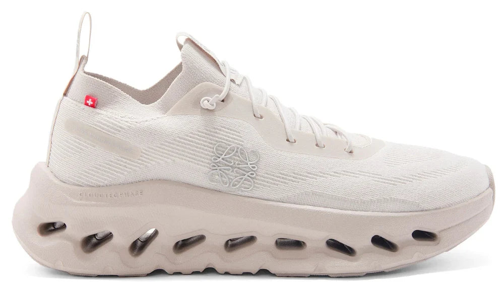 Loewe x Running Cloudtilt "Sand"