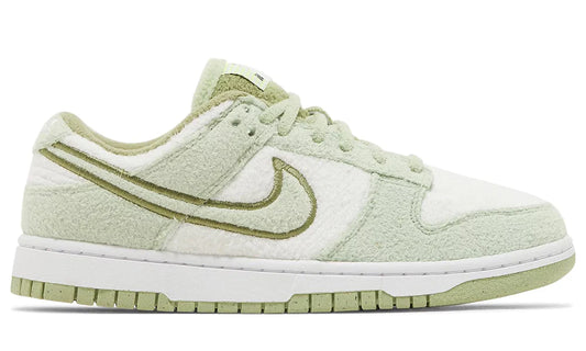 Nike Dunk Low SE 'Fleece - Honeydew'