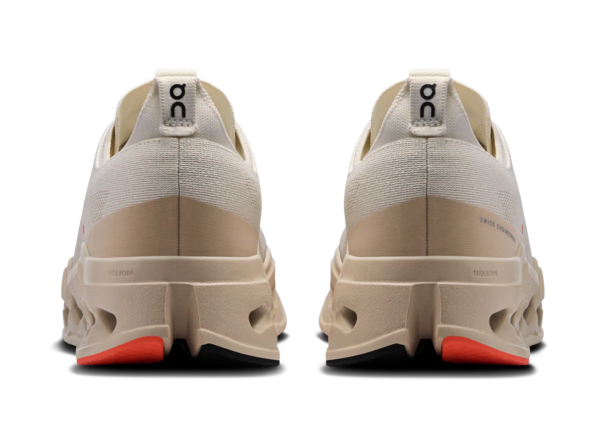 On Cloudsurfer Max 'Ivory / Salmon'