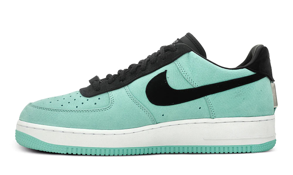 Nike Air Force 1 Tiffany & Co. Friends and Family