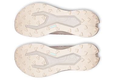 On Cloudultra 3 "Ivory / Pearl"