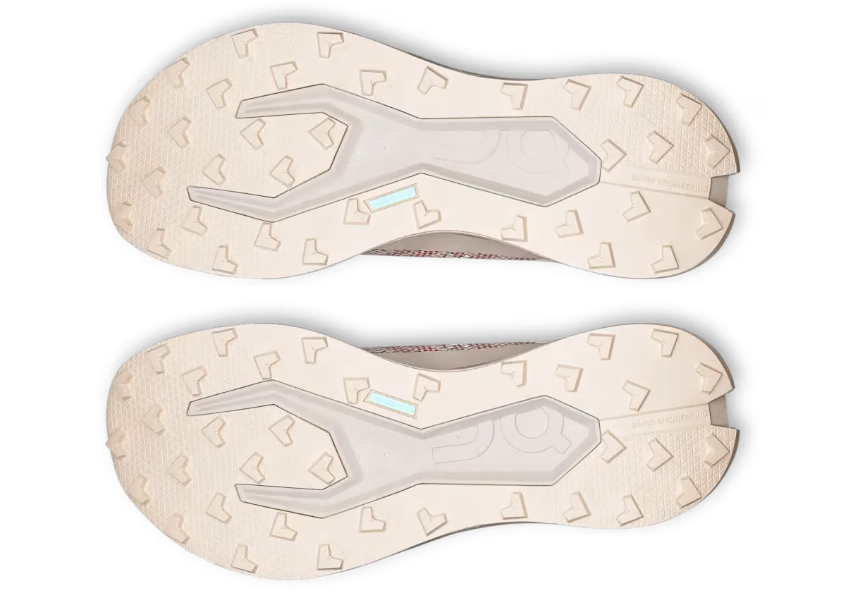 On Cloudultra 3 "Ivory / Pearl"