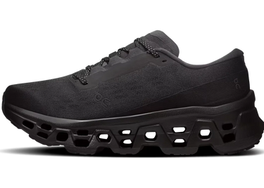 On Cloudmonster 3 "Black"