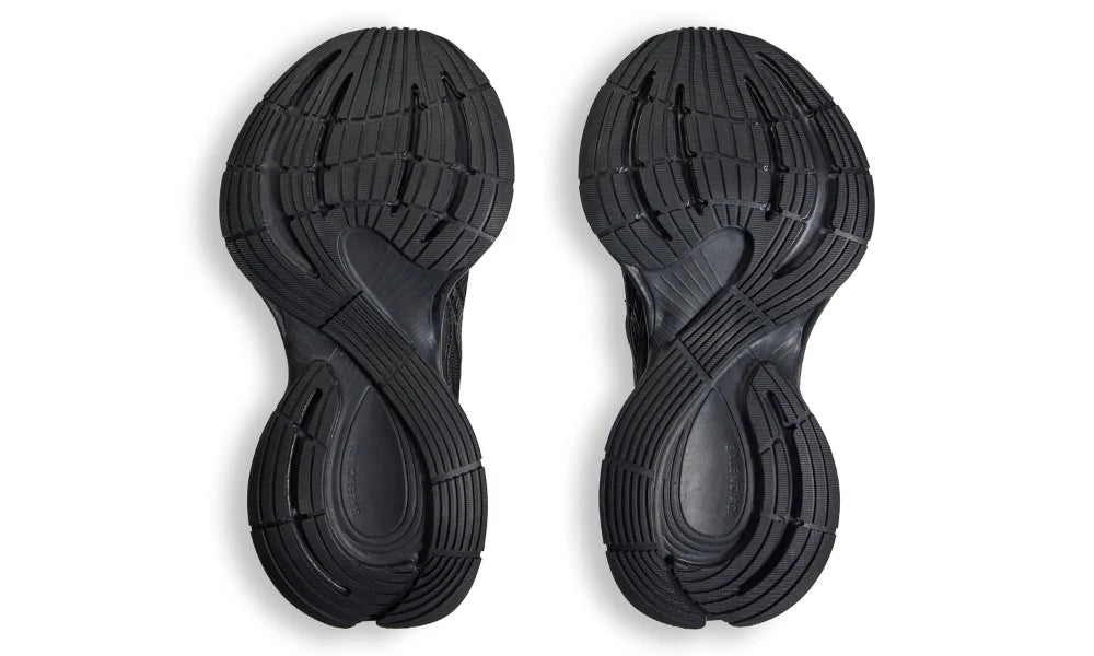 Balenciaga Circuit 'Worn-Out - Black'