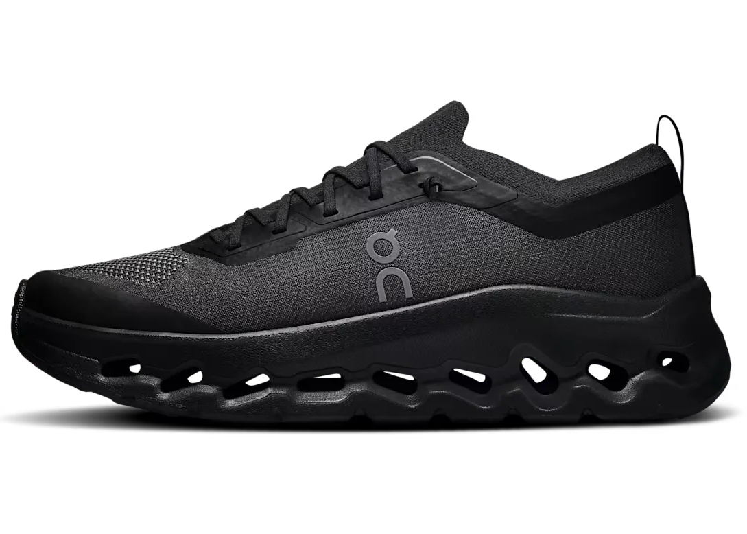 On Cloudtilt Moon "Black"