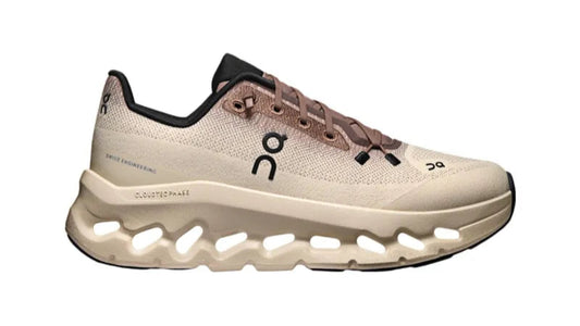 On Running Cloudtilt "Cinder/Sand" sneakers