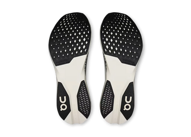 On Cloudboom Strike LightSpray "White / Black"