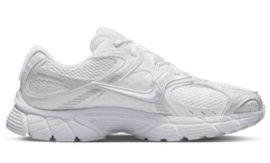 Nike V5 RNR "White/White/Black/Metallic Silver"