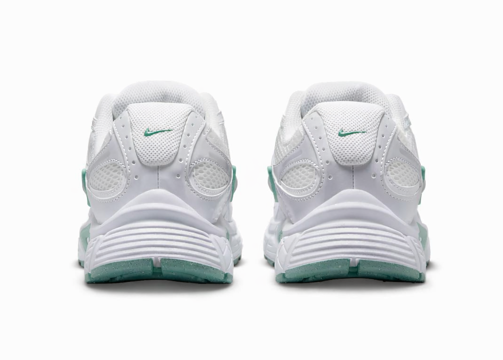 Nike V5 RNR "Summit White/Vast"