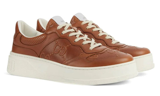 GUCCI logo-embossed sneakers