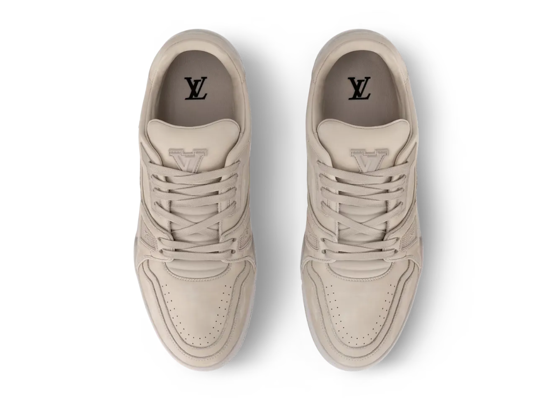 Louis Vuitton Trainer Distressed "Beige"