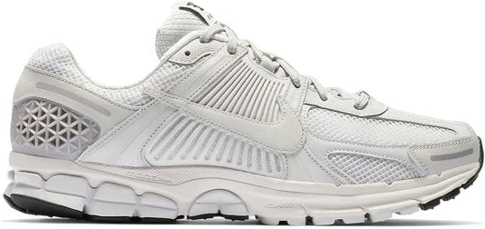 Nike Zoom Vomero 5  "Light grey"