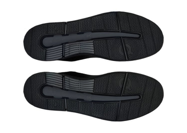 On Running On The Roger Advantage "Black"