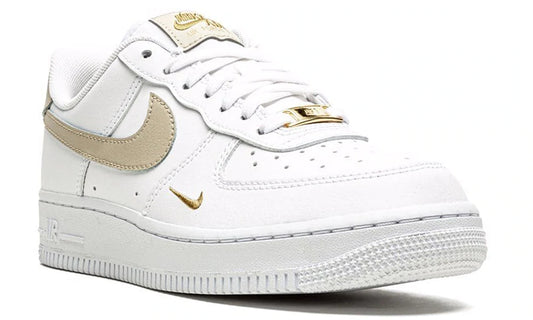 Nike Air force 1 "07 ESS White Gold"