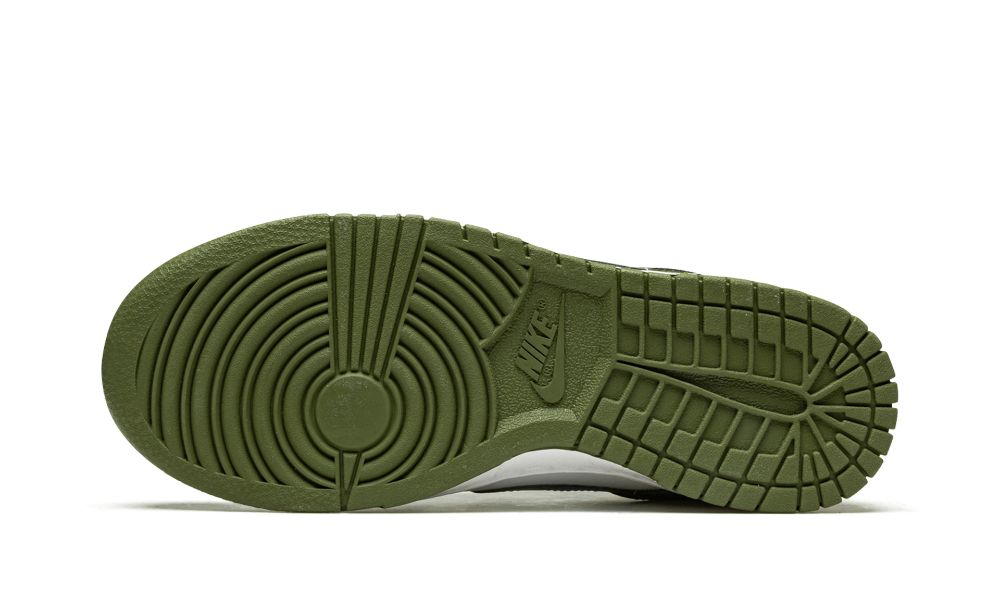 W DUNK LOW "Medium Olive"