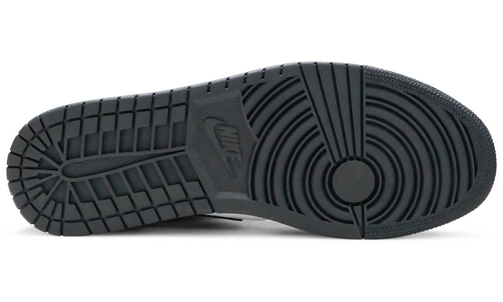 Air Jordan 1 Mid "Chicago Black Toe" sneakers